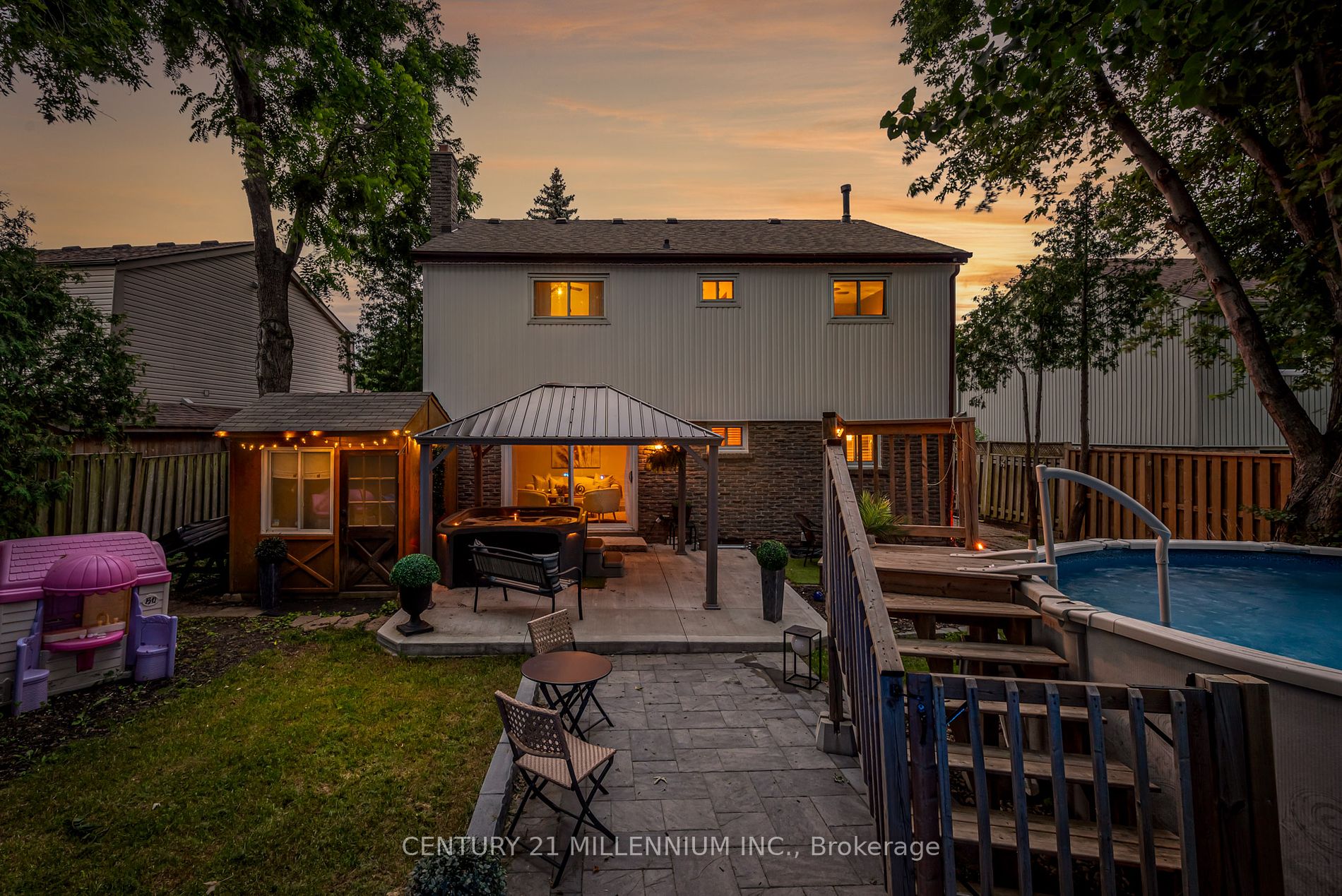 70 Madelaine Cres