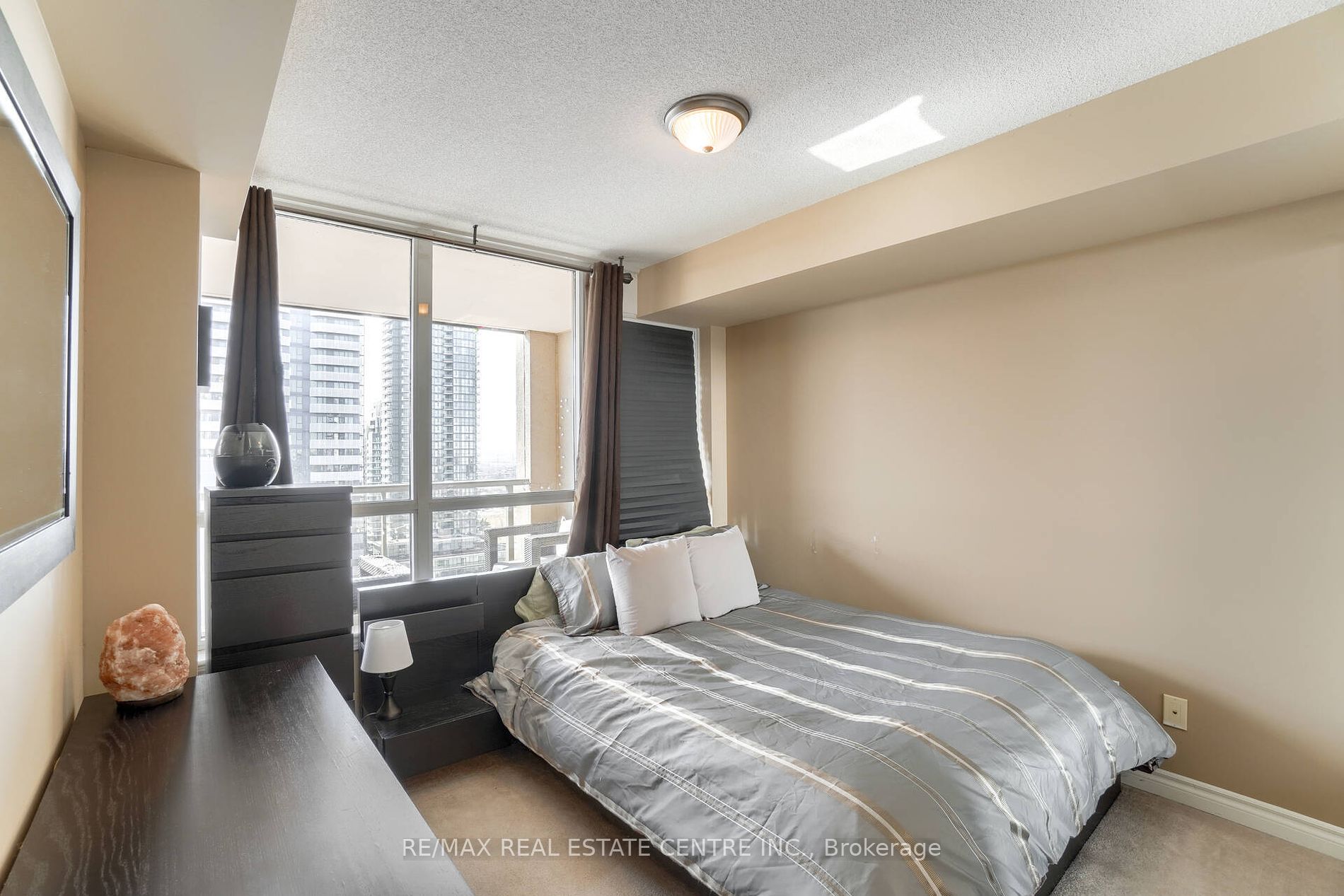 4080 Living Arts Dr, #2304
