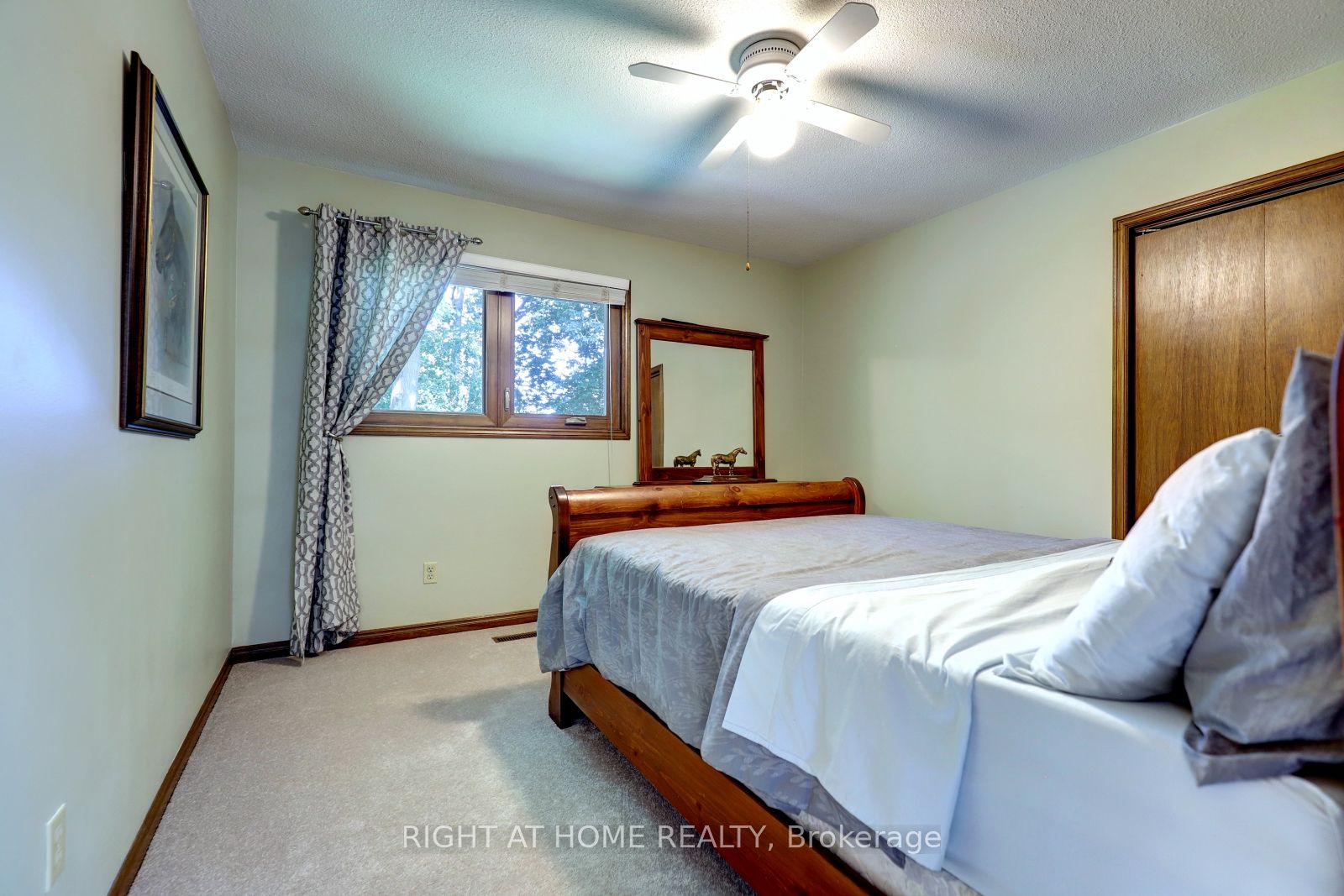 1412 Carmen Drive