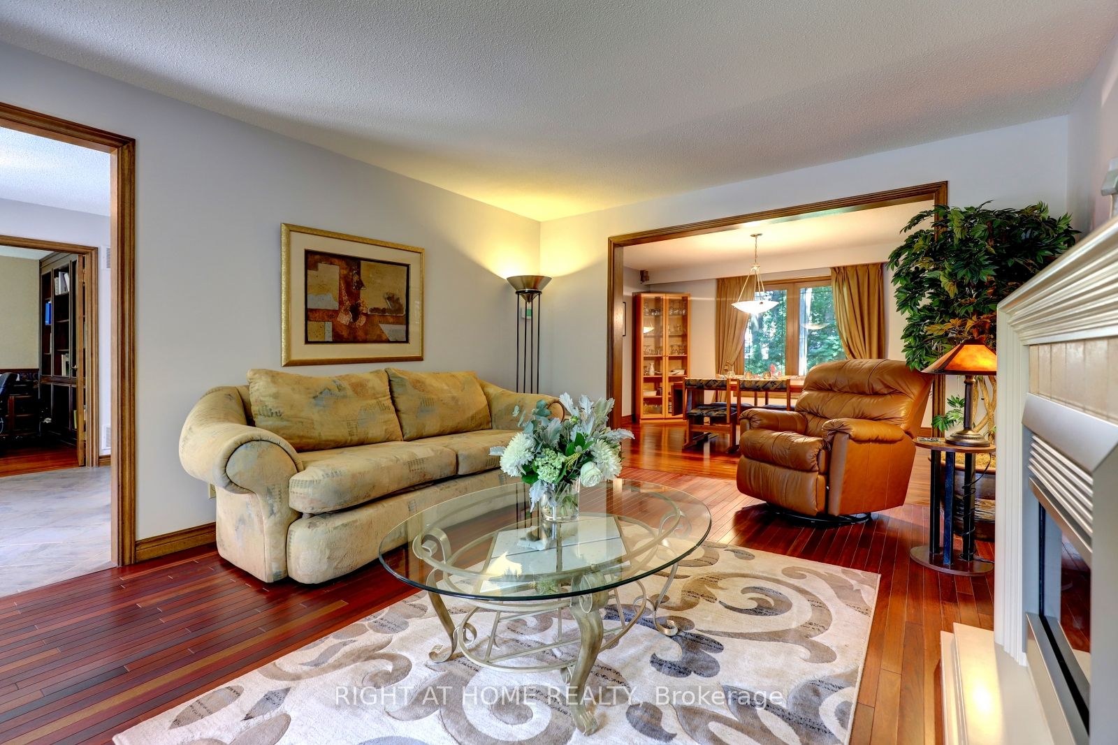1412 Carmen Drive