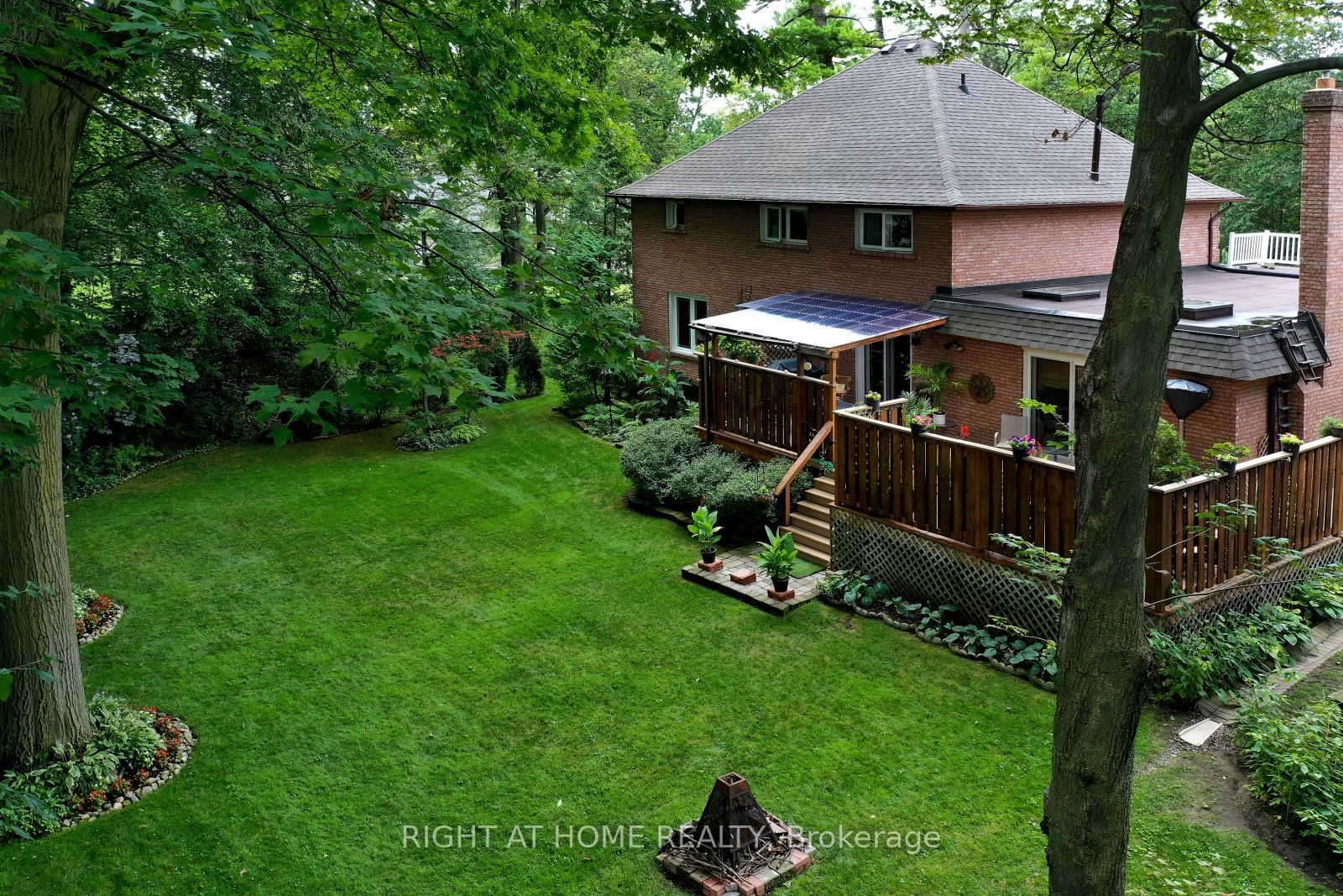 1412 Carmen Drive