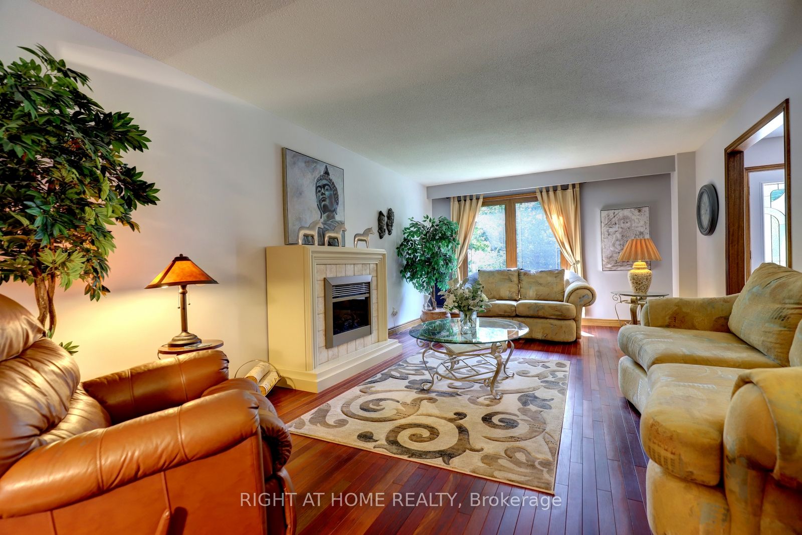 1412 Carmen Drive