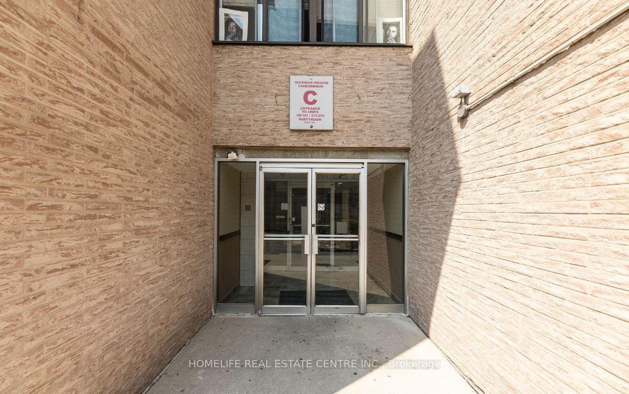 2095 Roche Court, #275