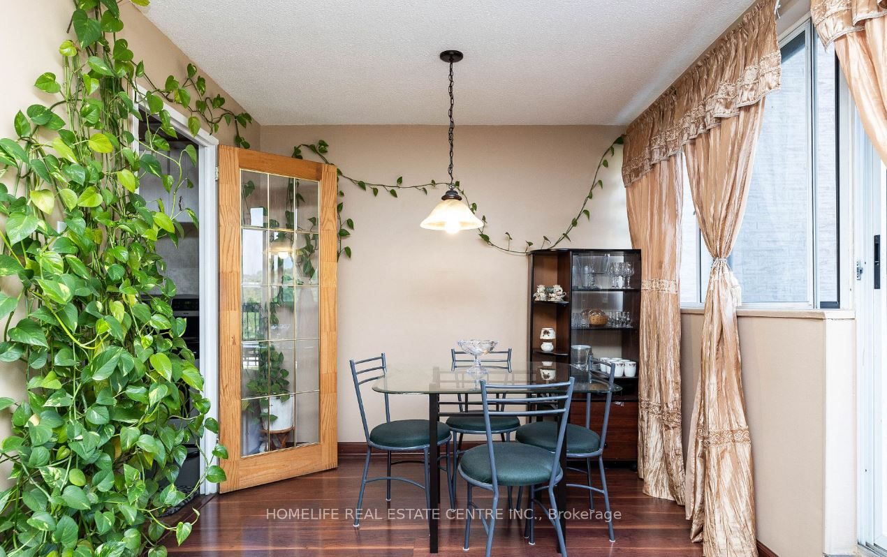 2095 Roche Court, #275