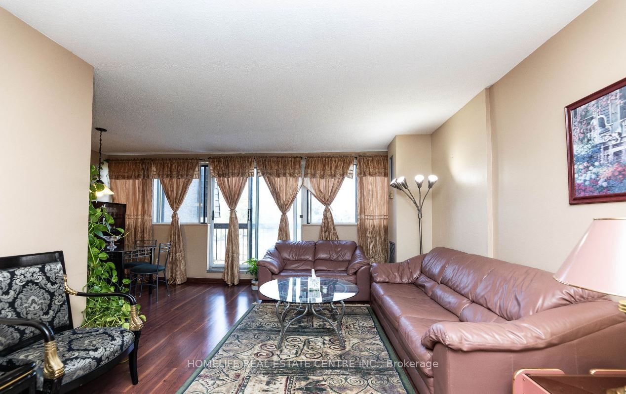 2095 Roche Court, #275