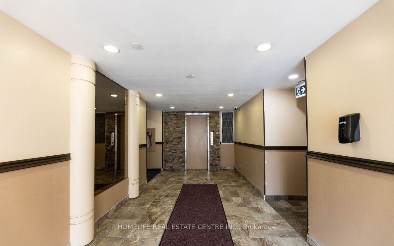 2095 Roche Court, #275