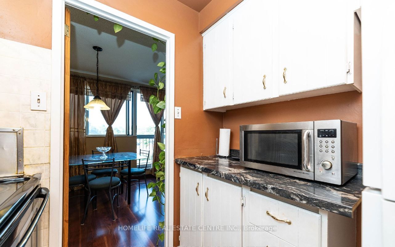 2095 Roche Court, #275