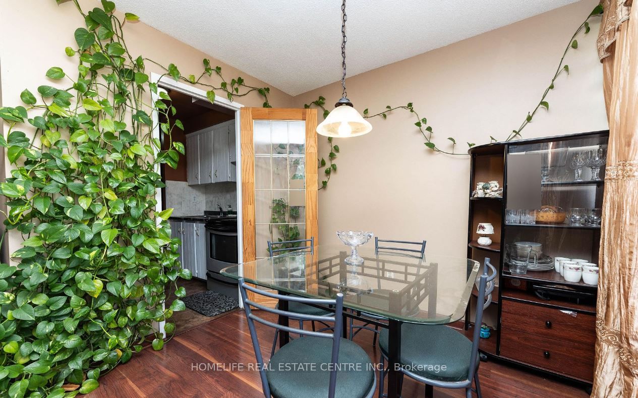 2095 Roche Court, #275