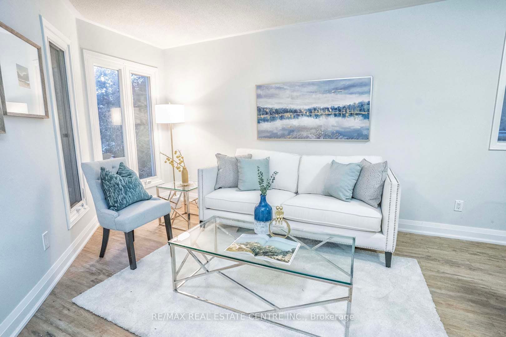 24 Richwood Cres