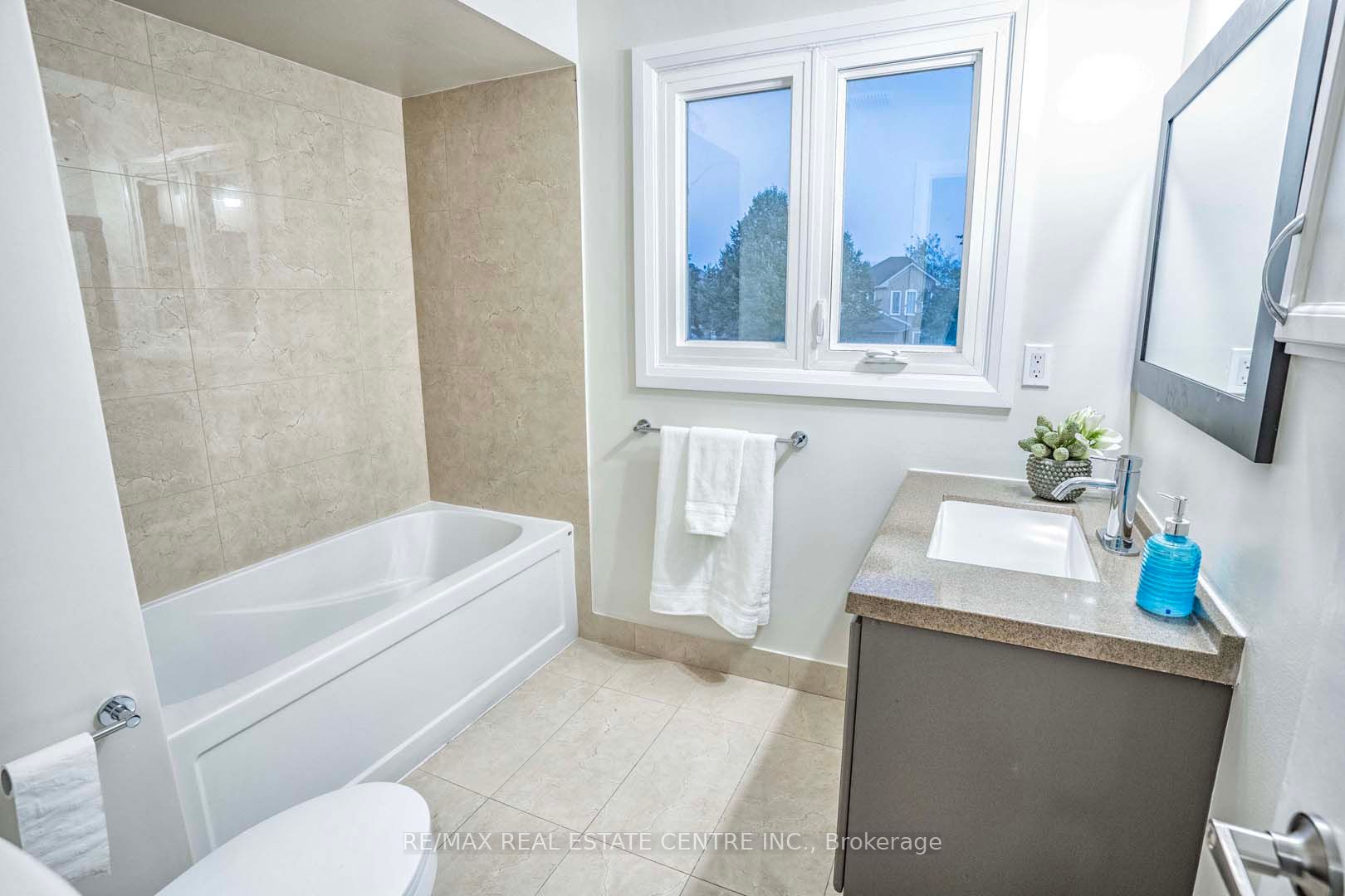 24 Richwood Cres