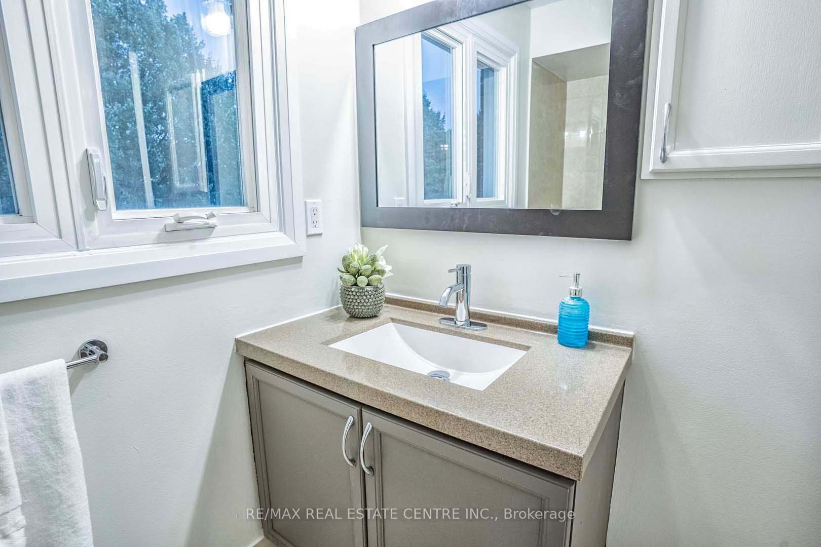 24 Richwood Cres