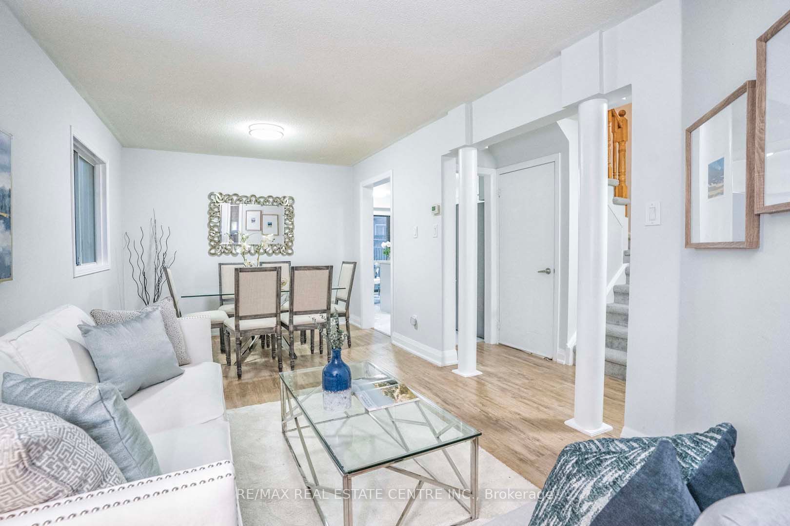 24 Richwood Cres