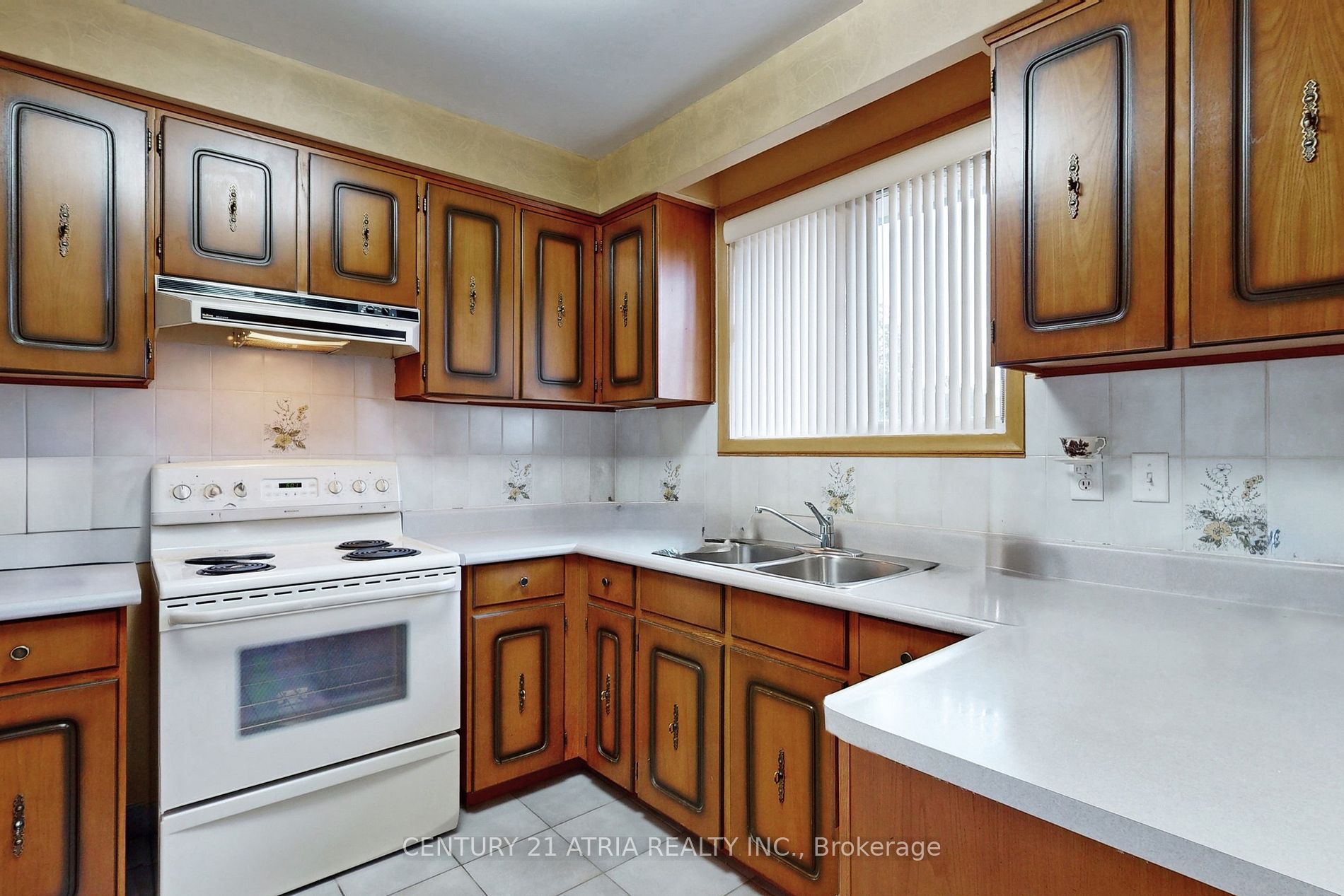 24 Keegan Cres