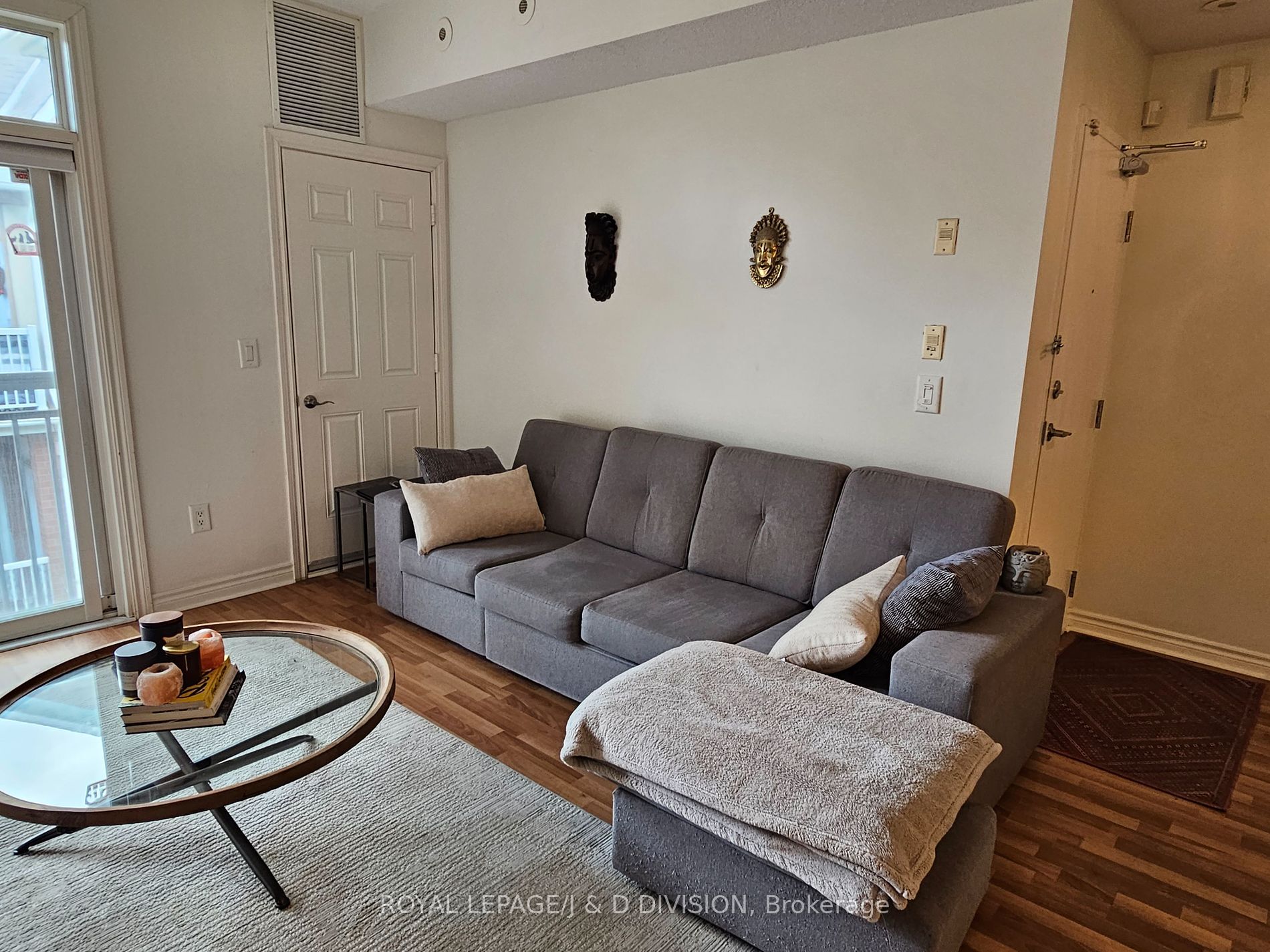 38 Gibson Ave, #9