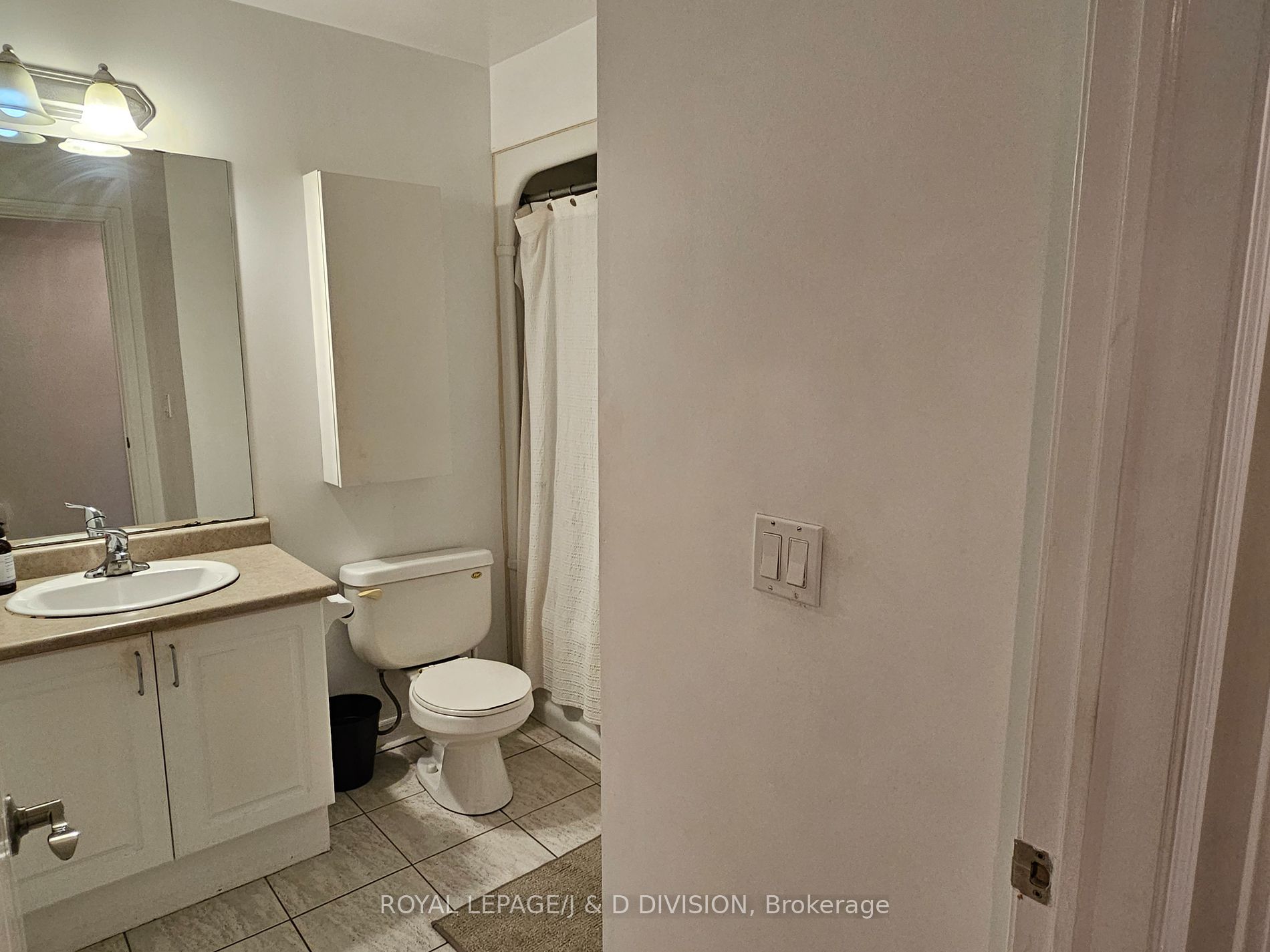38 Gibson Ave, #9
