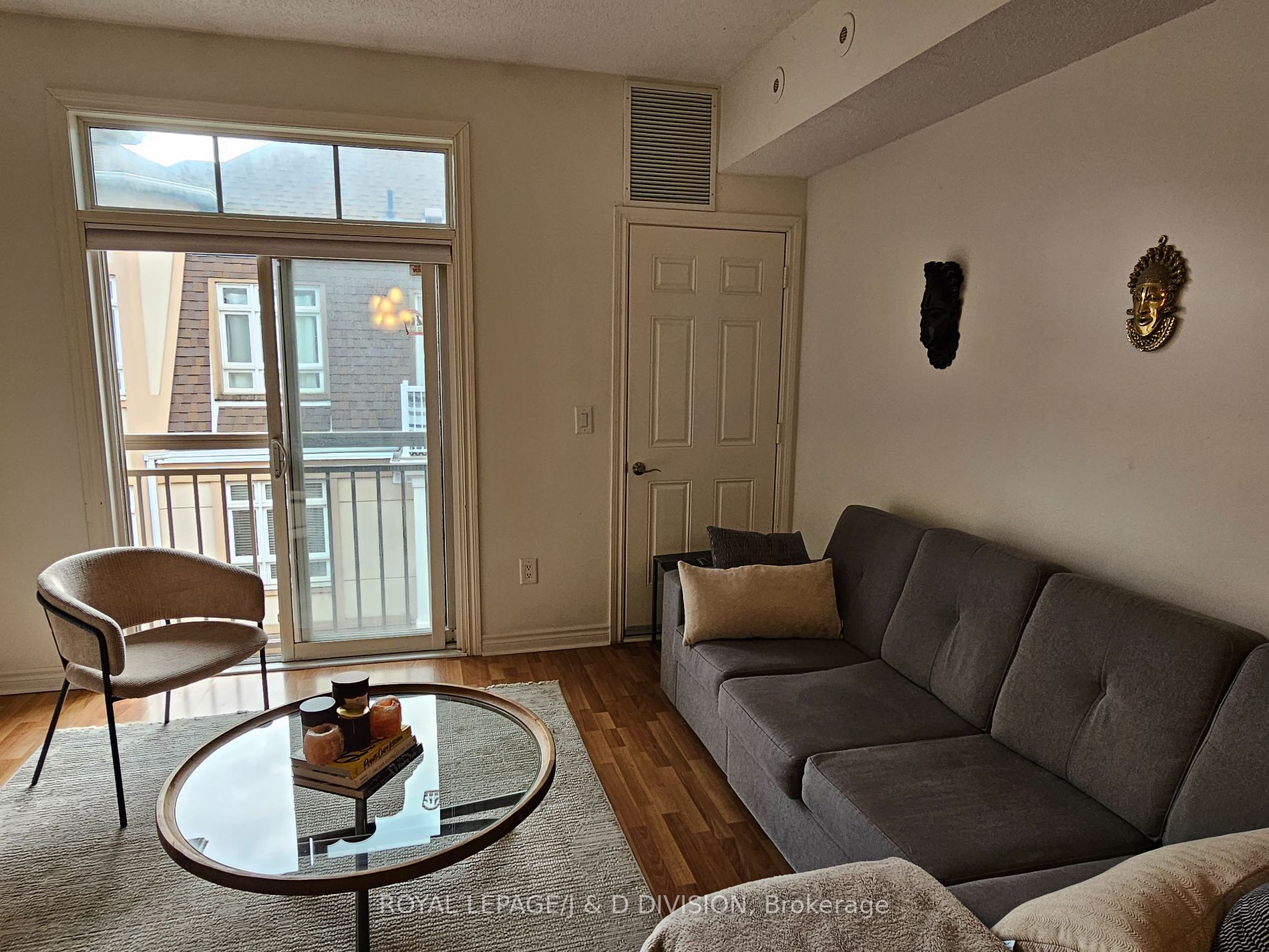 38 Gibson Ave, #9