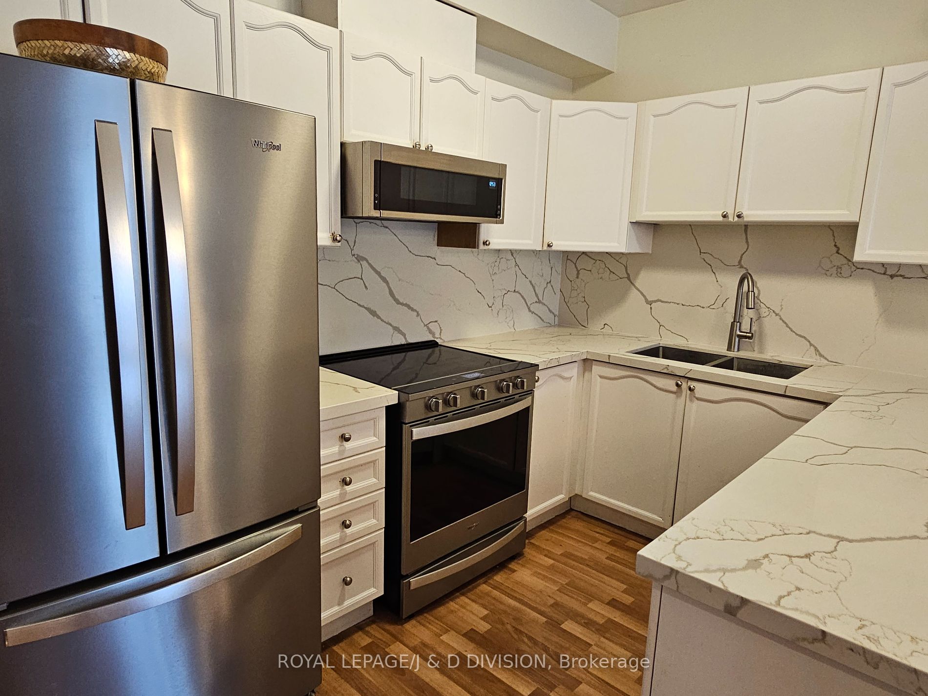 38 Gibson Ave, #9