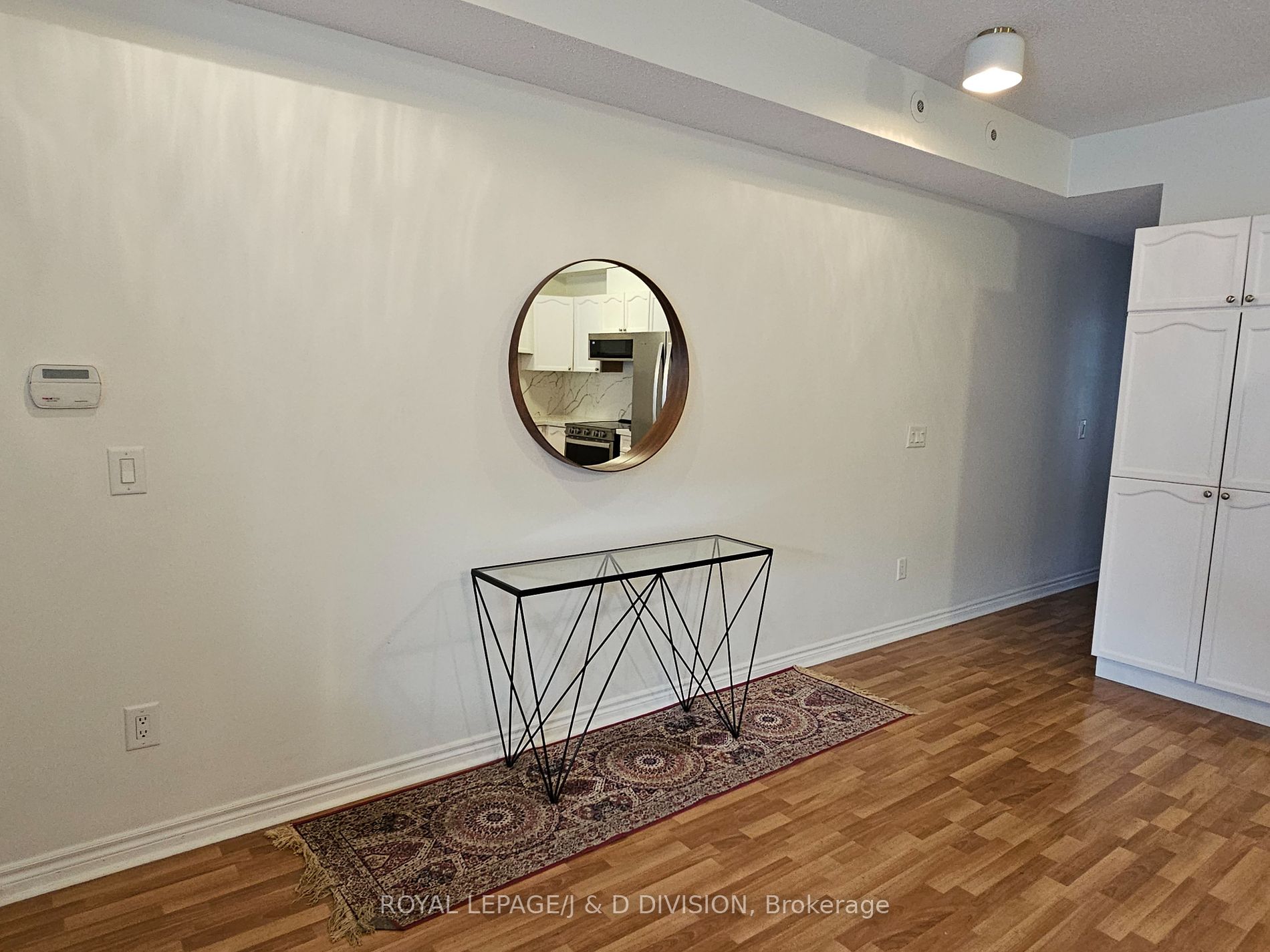 38 Gibson Ave, #9
