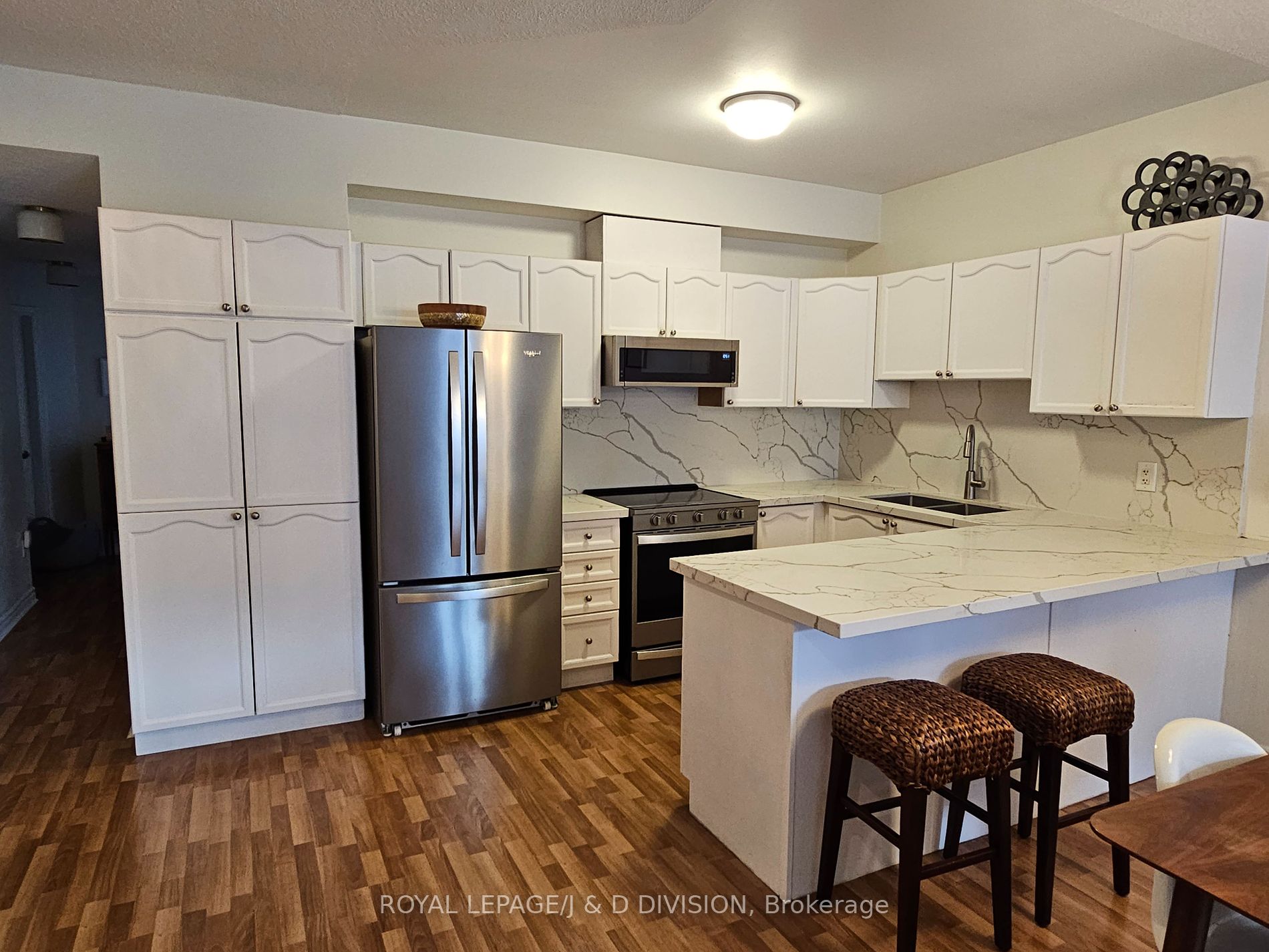 38 Gibson Ave, #9