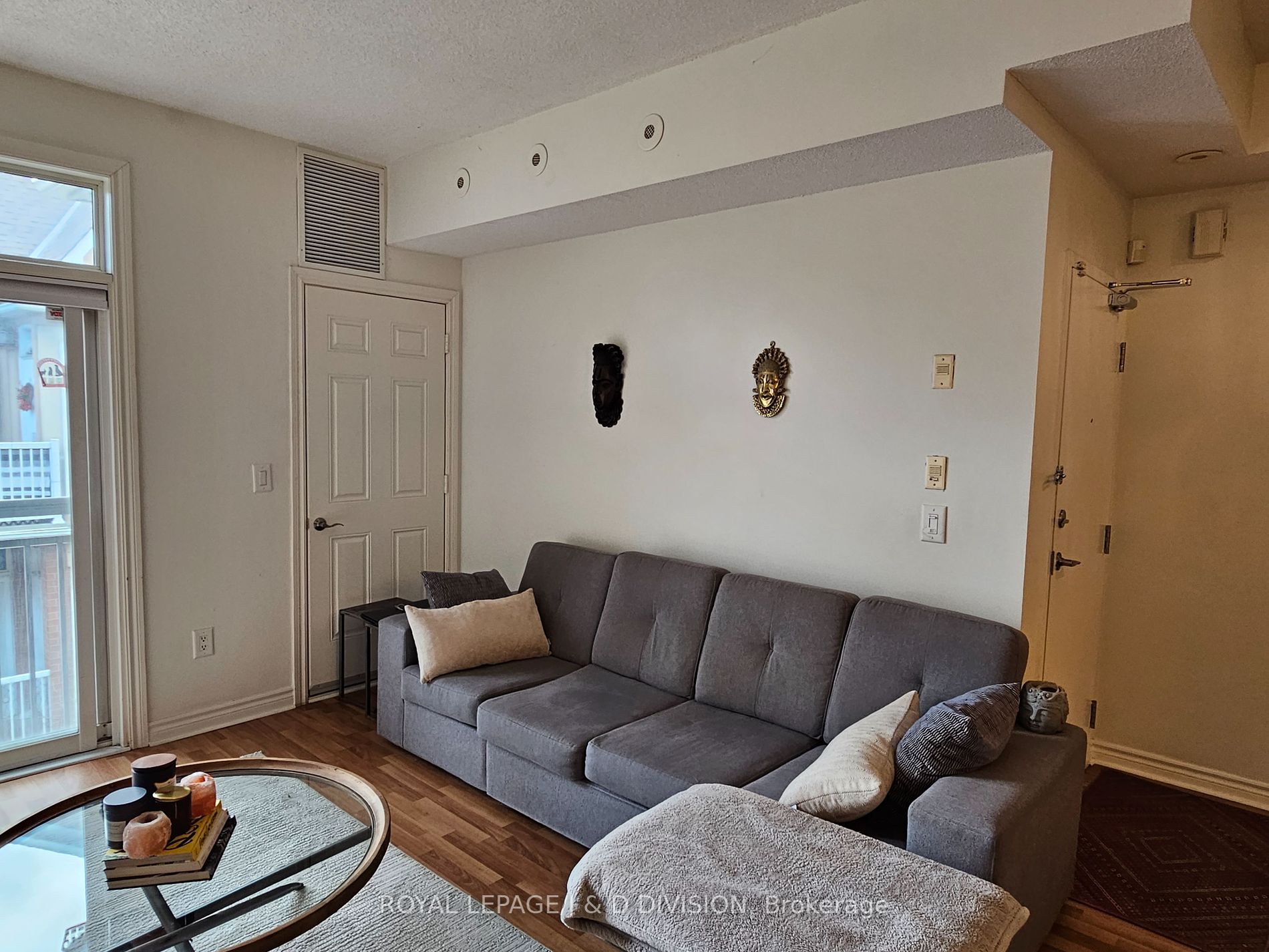 38 Gibson Ave, #9