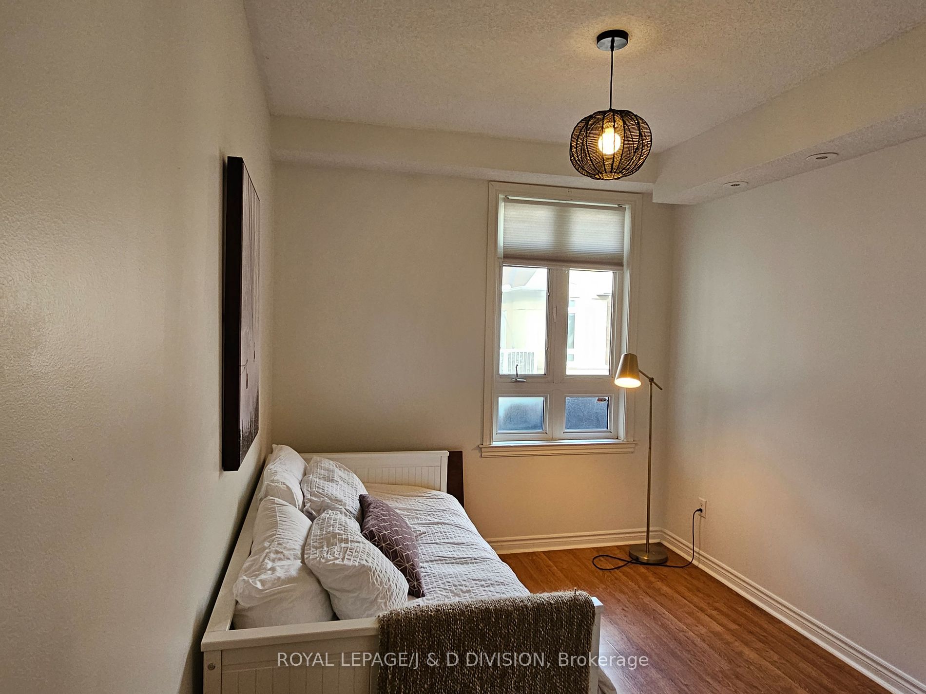 38 Gibson Ave, #9