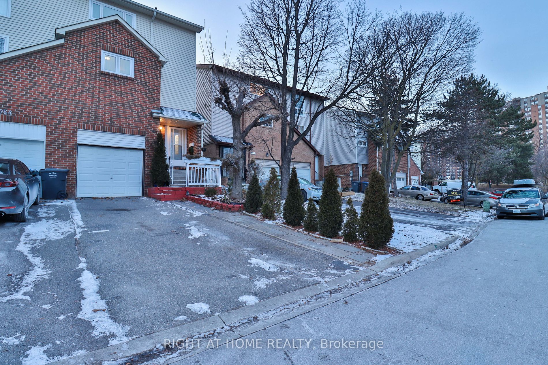 3356 Burdock Place