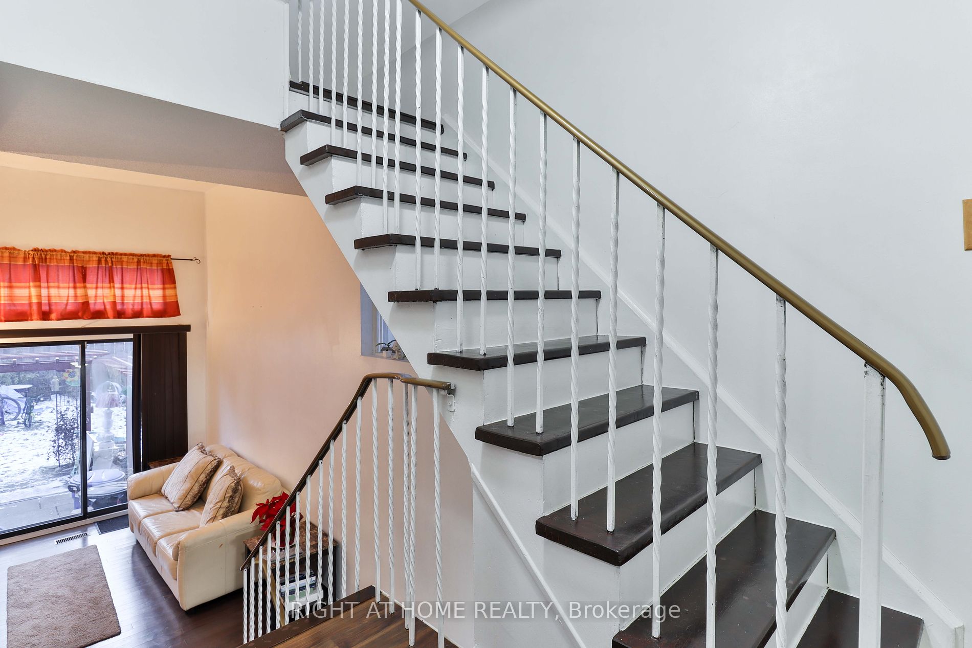 3356 Burdock Place