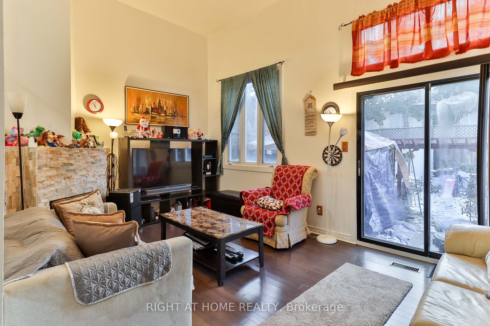 3356 Burdock Place