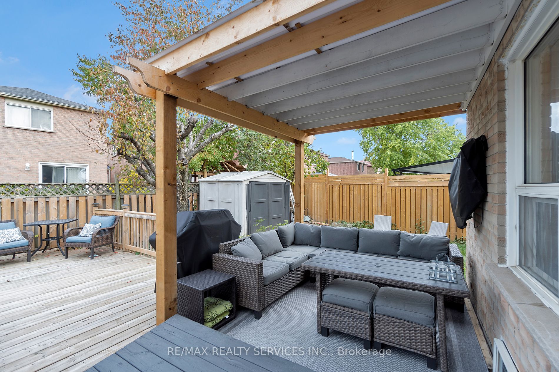 12 Crandall Crt