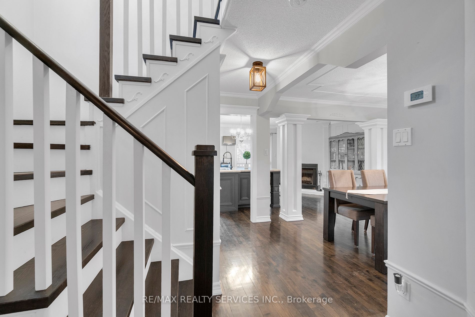 12 Crandall Crt