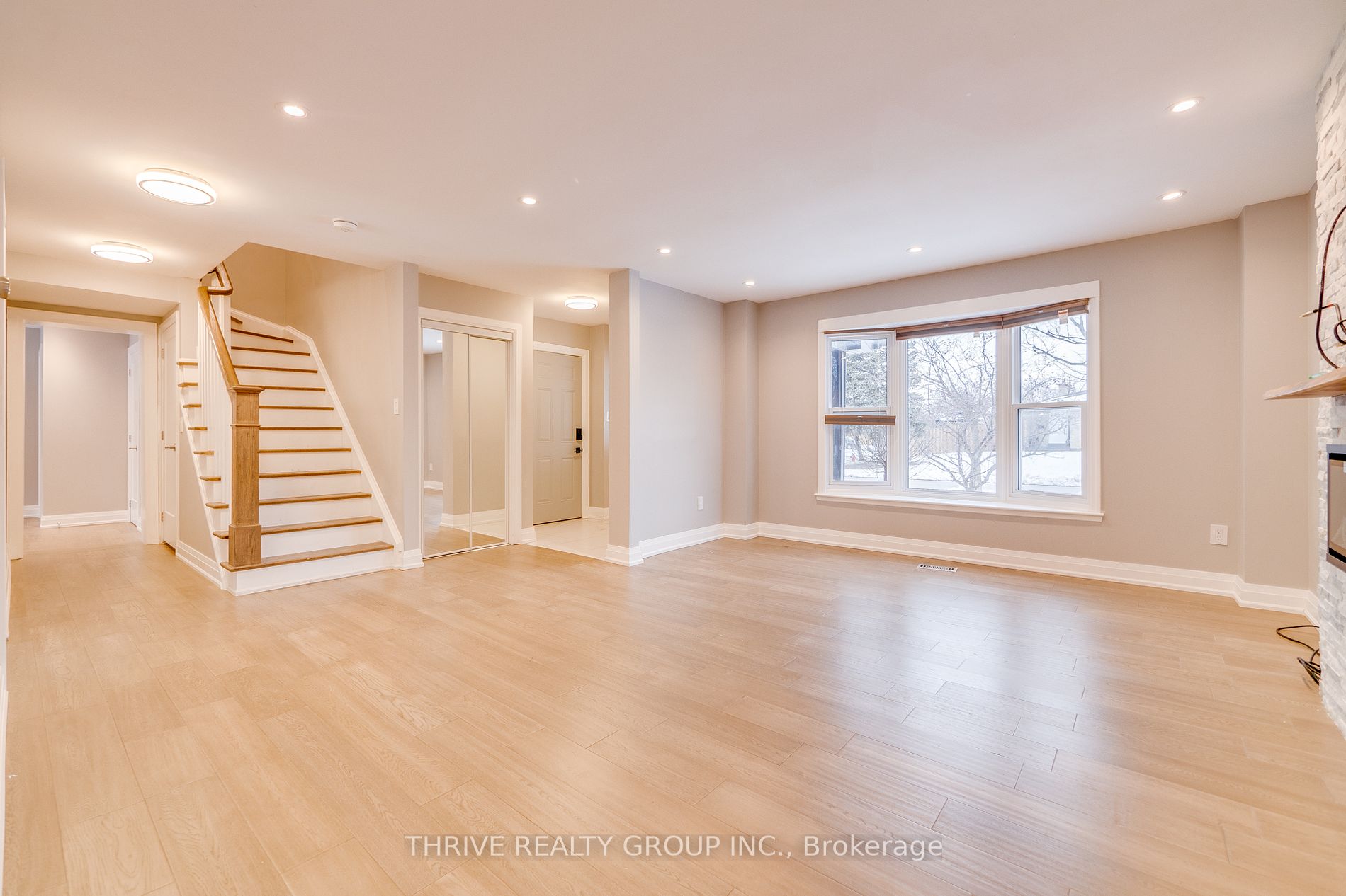 774 Syer Dr
