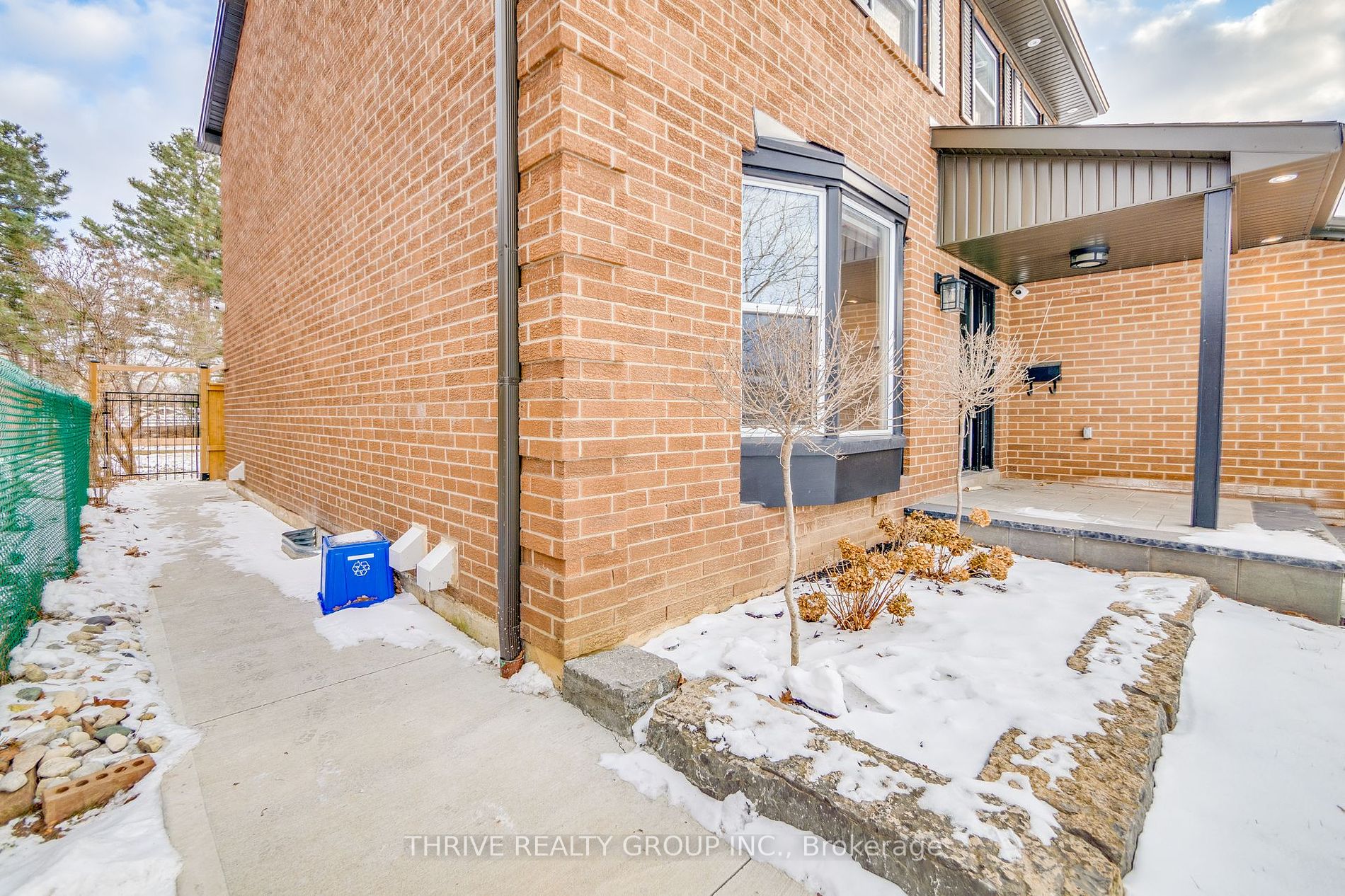 774 Syer Dr