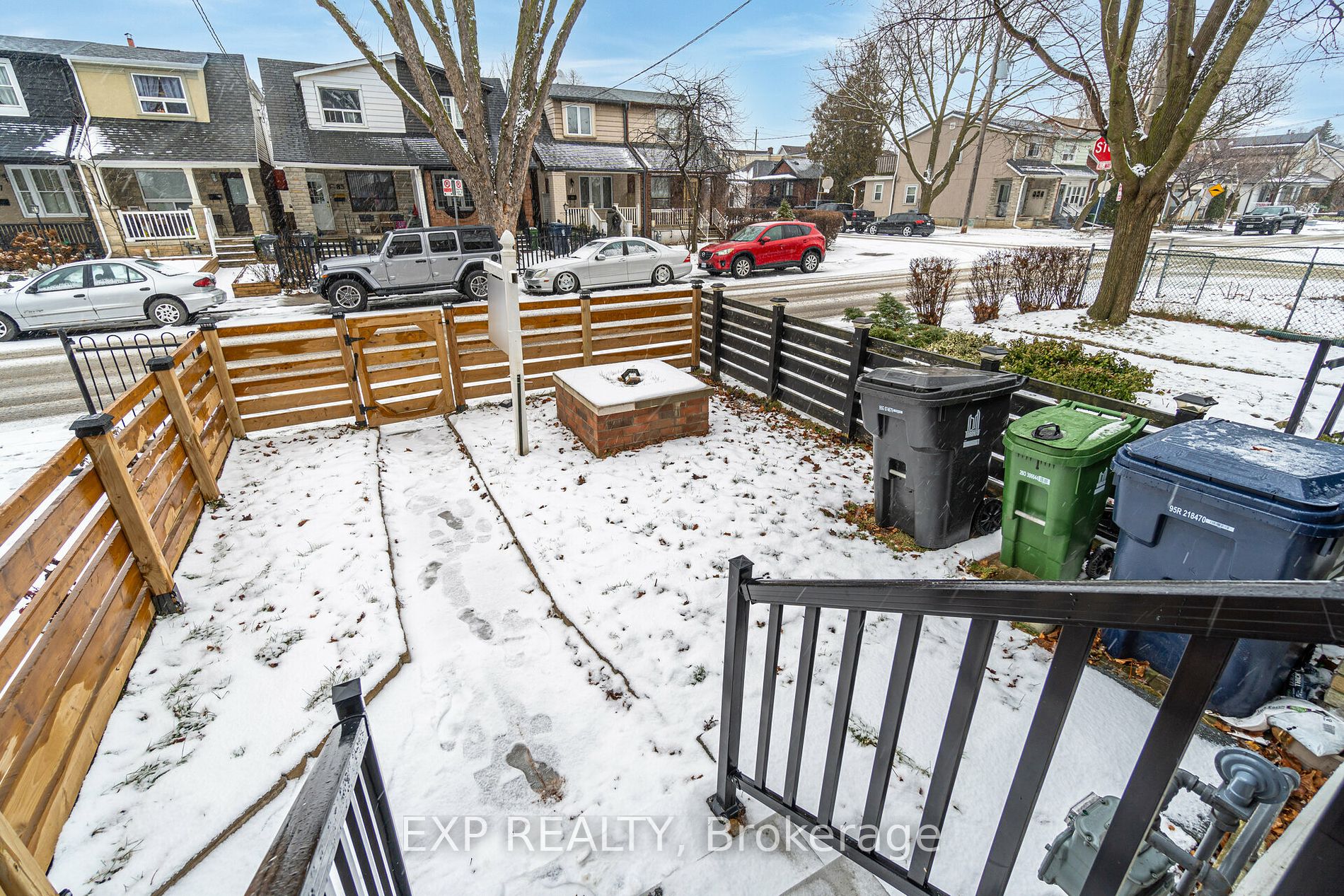 84 Rosethorn Avenue