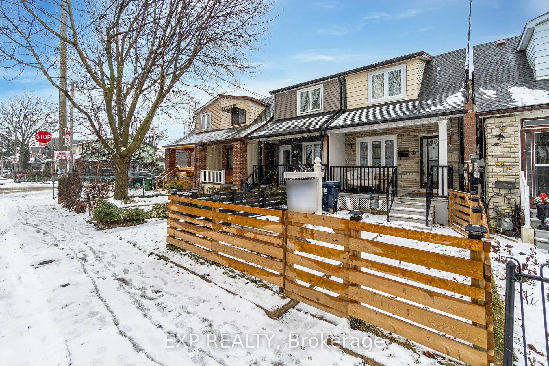 84 Rosethorn Avenue