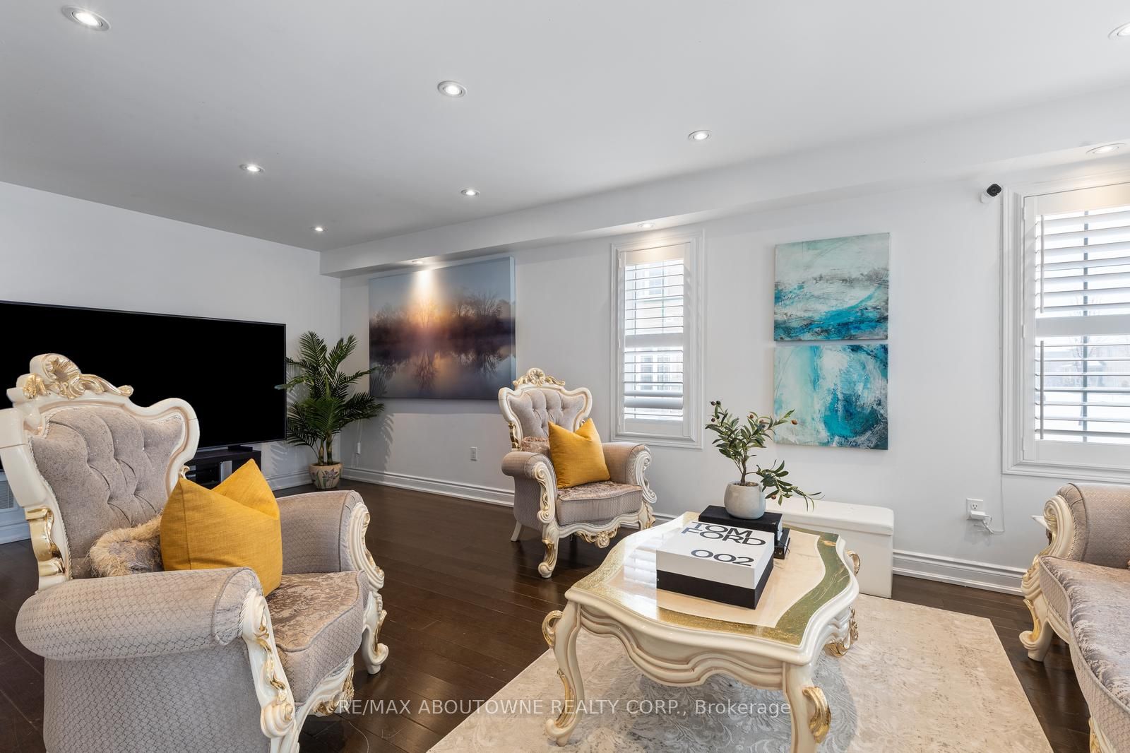 3216 Robert Brown Boulevard