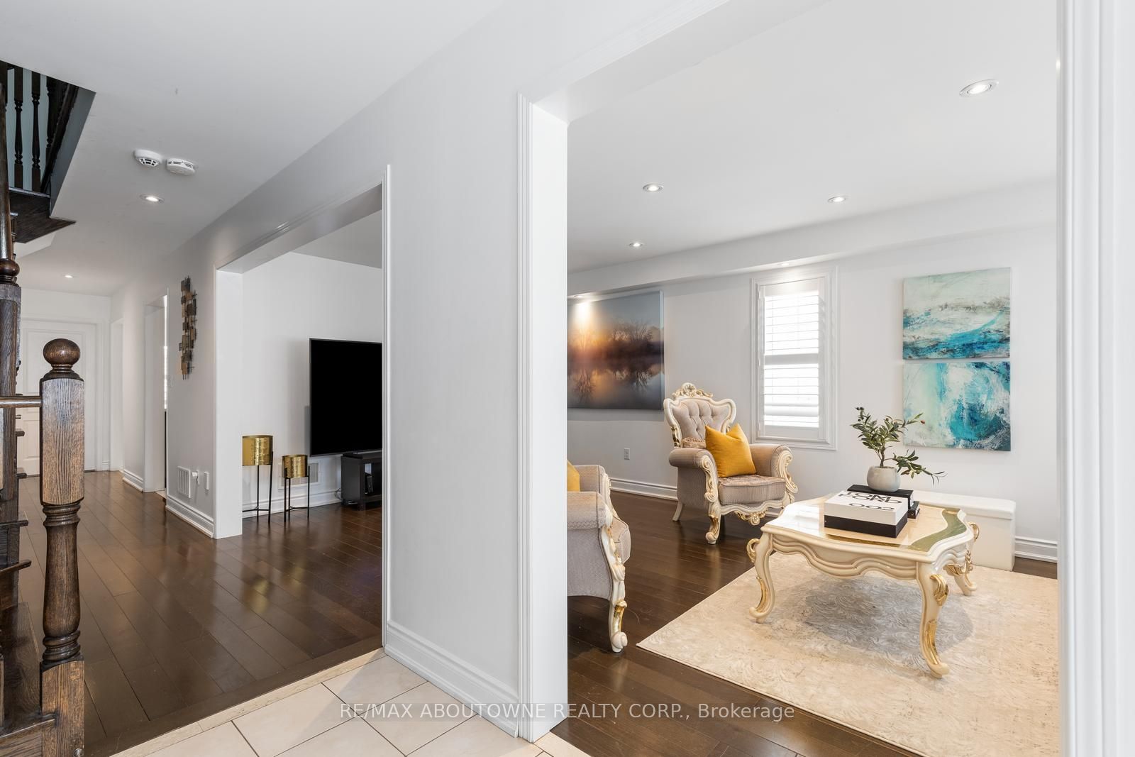 3216 Robert Brown Boulevard