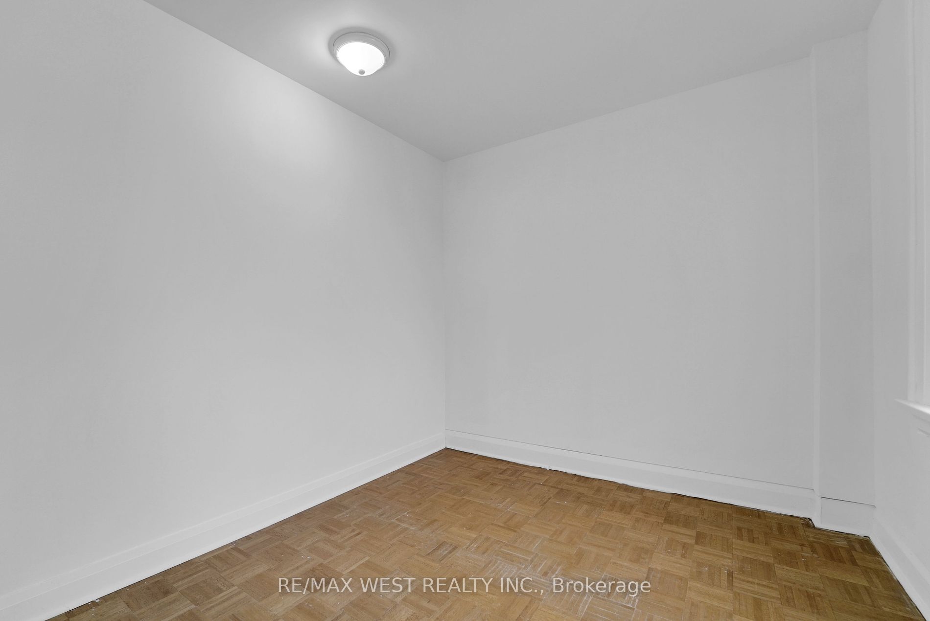 151 Ascot Avenue, #Main
