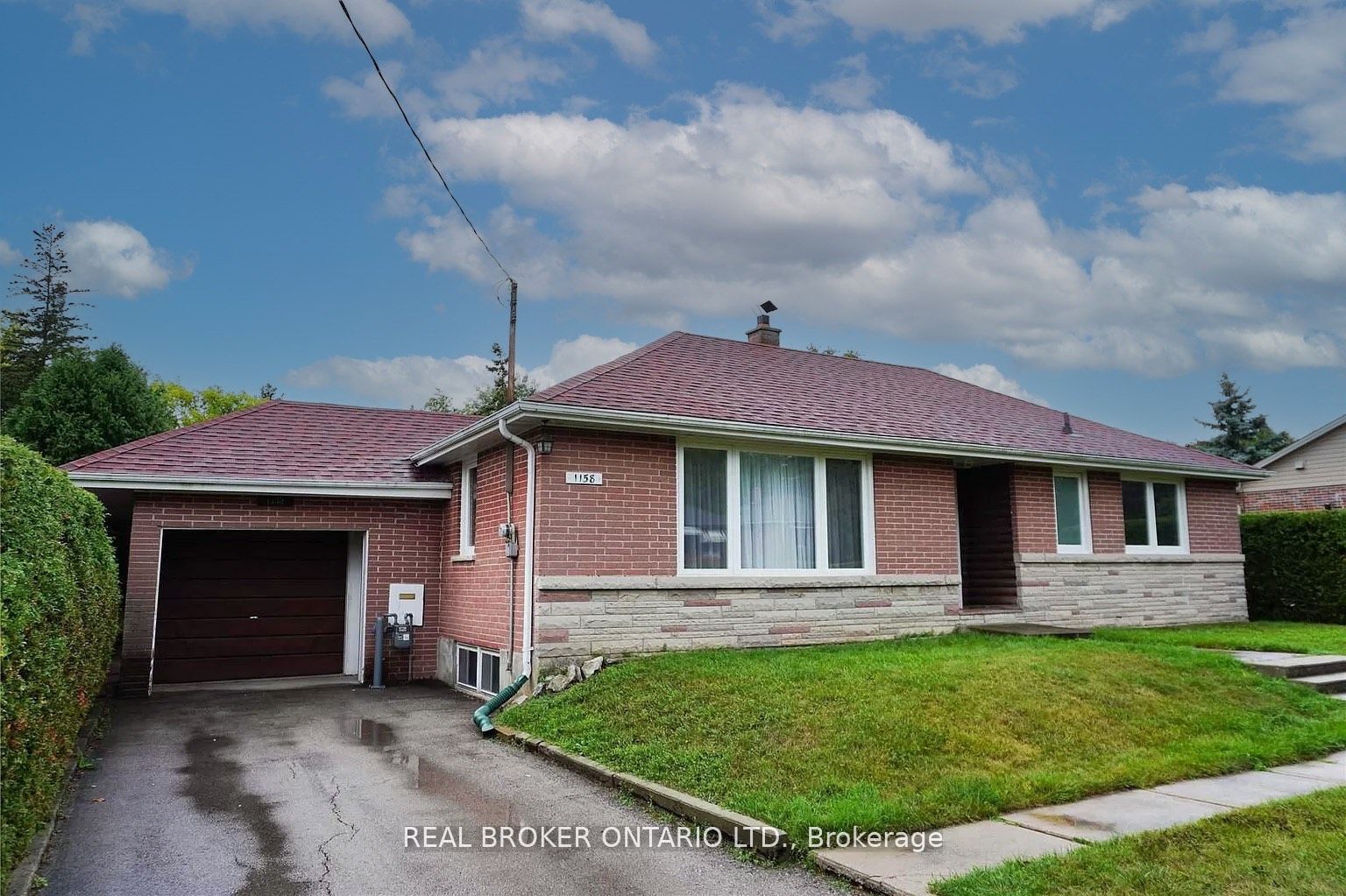 1158 Fisher Ave