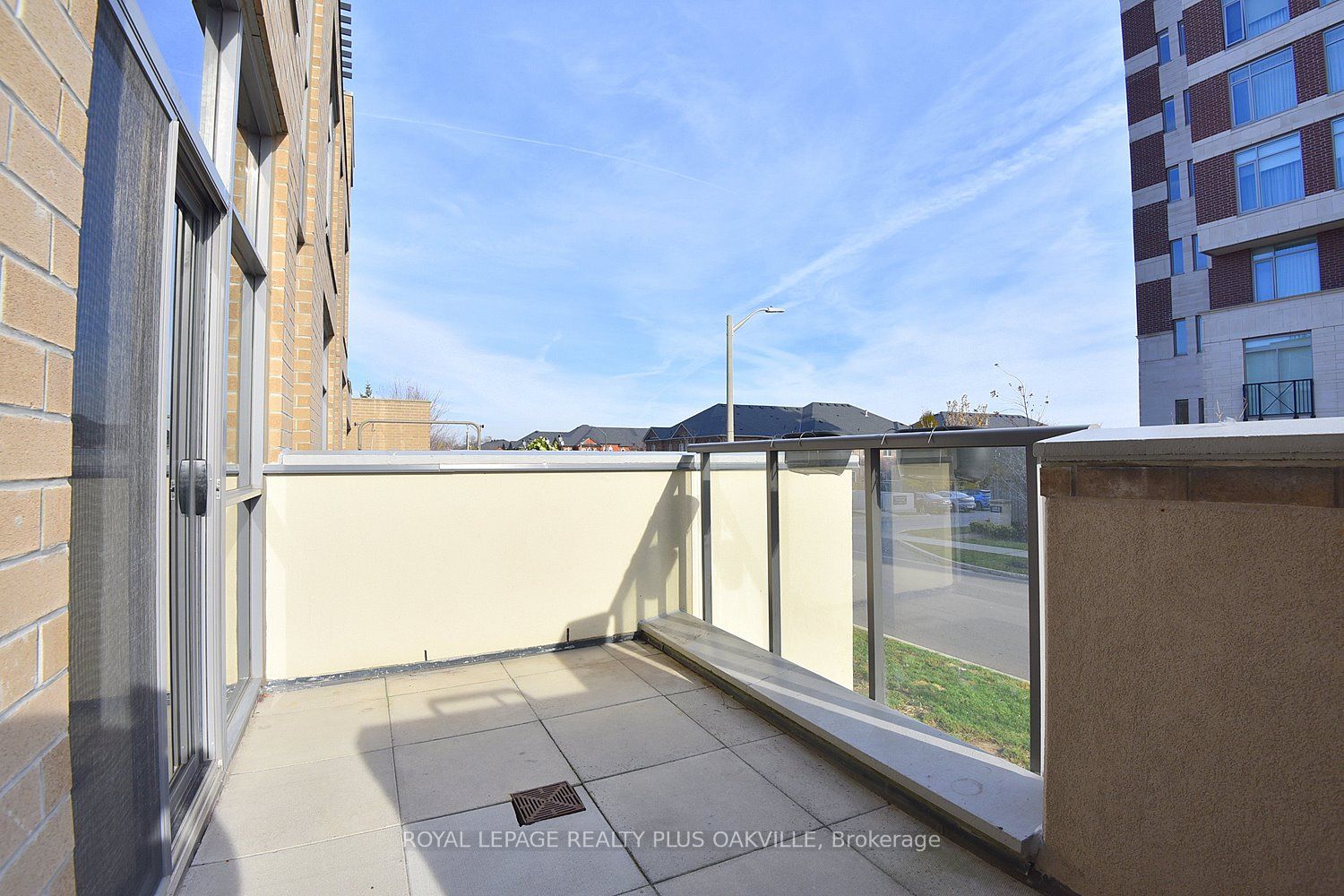 1940 Ironstone Dr, #103