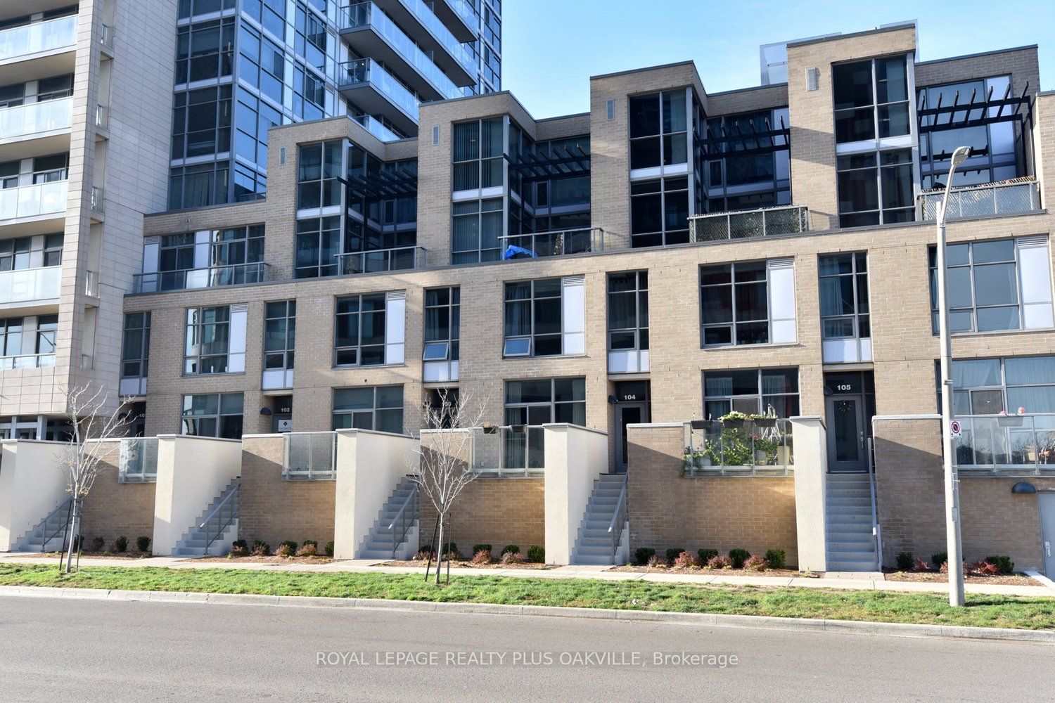 1940 Ironstone Dr, #103