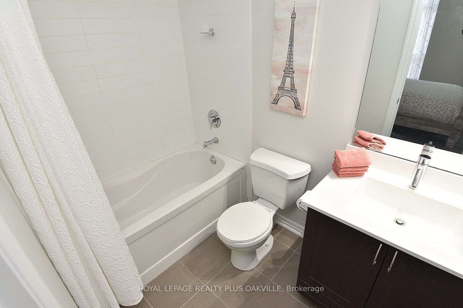 1940 Ironstone Dr, #103