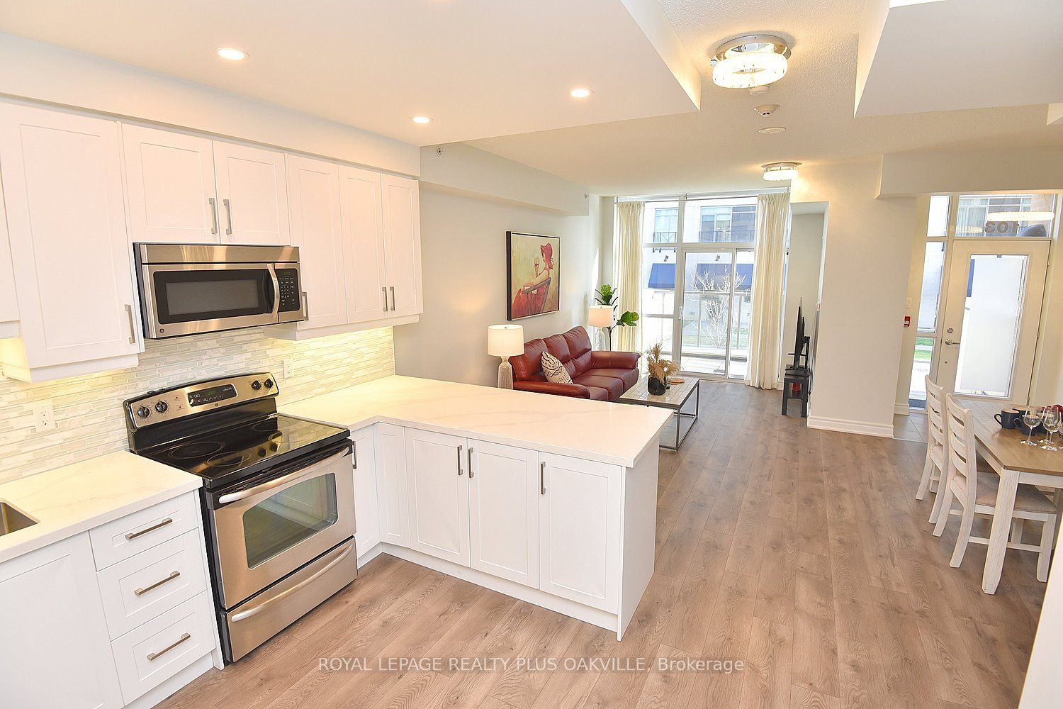 1940 Ironstone Dr, #103