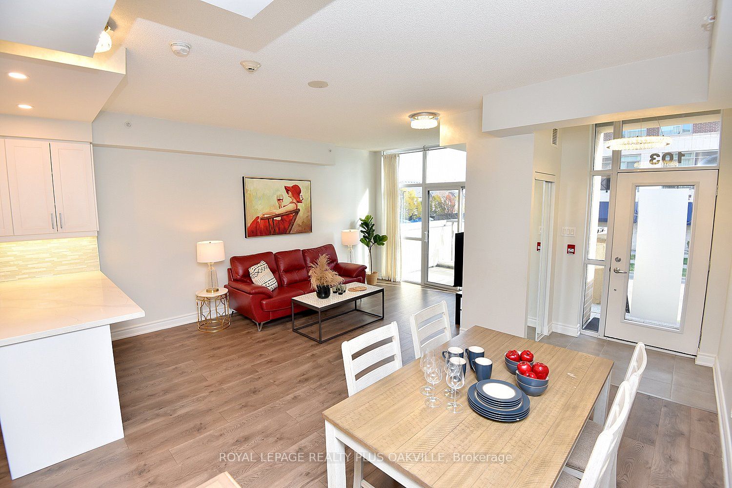 1940 Ironstone Dr, #103