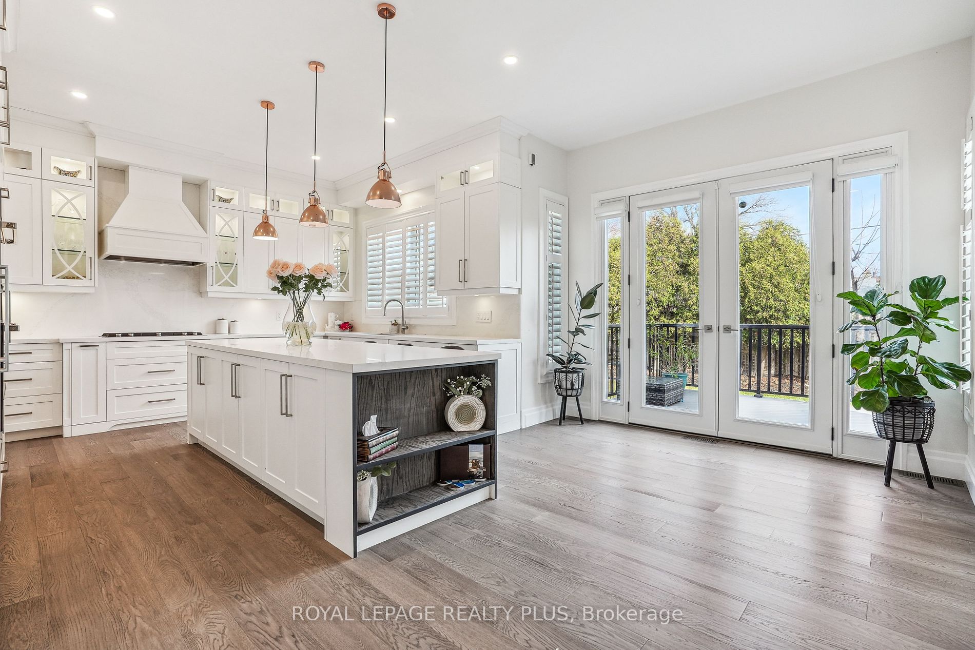 325 Ashbury Road