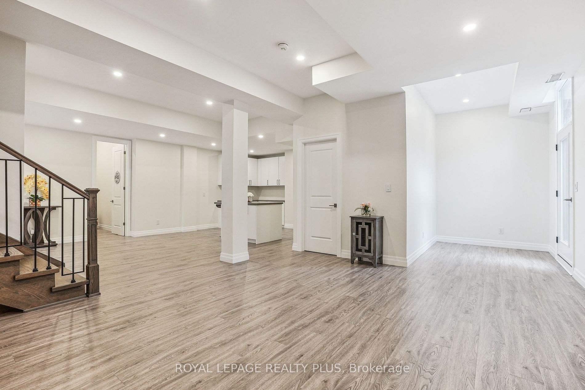 325 Ashbury Road