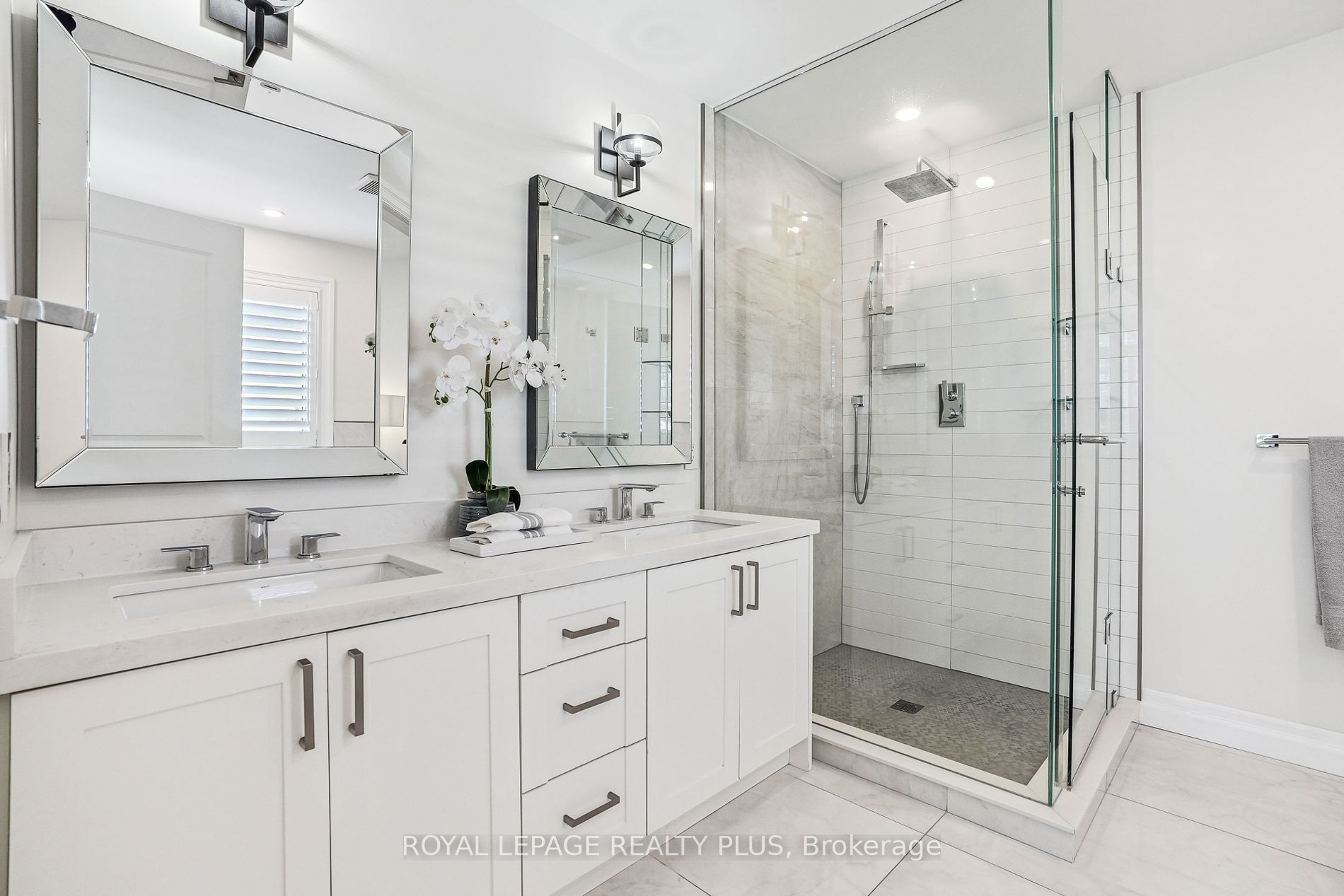 325 Ashbury Road
