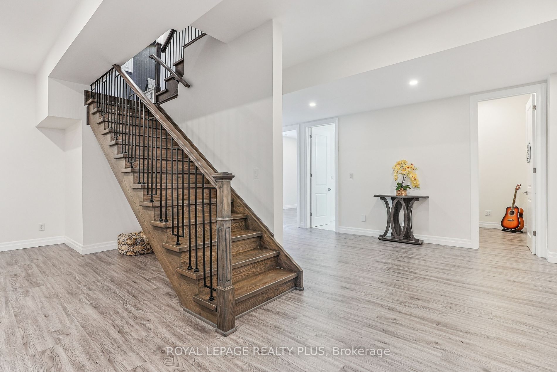 325 Ashbury Road