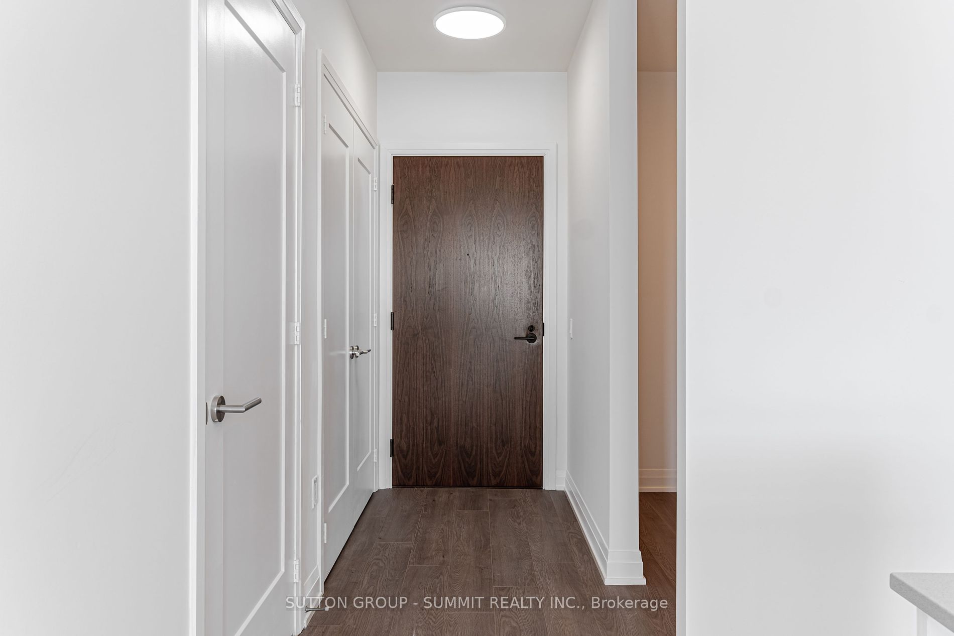 509 Dundas Street W #226