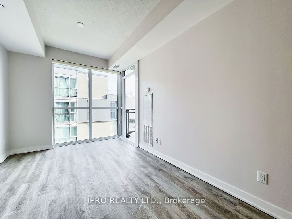 5220 Dundas Street, #D-313