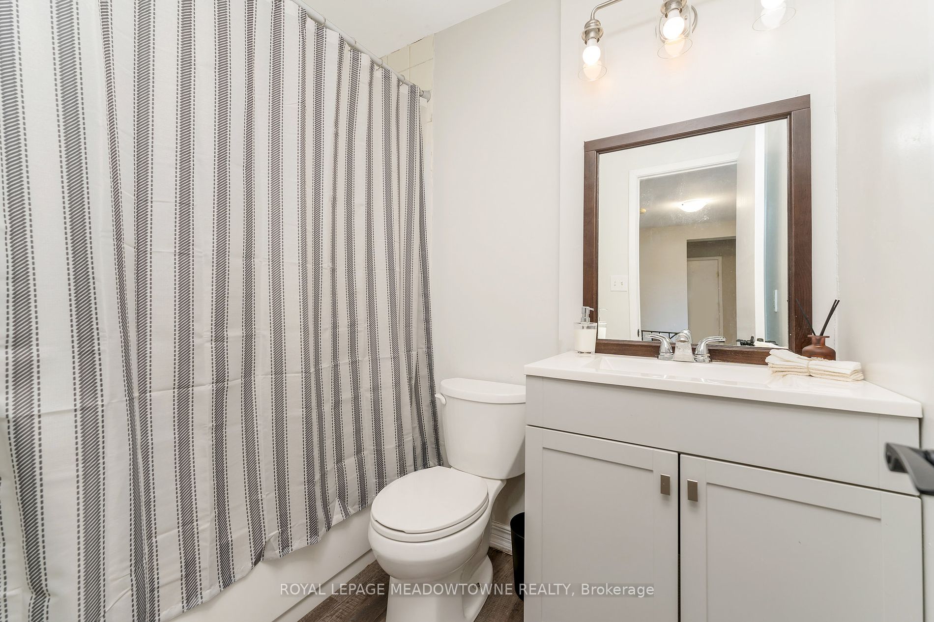 46 Mountainview Rd S, #32